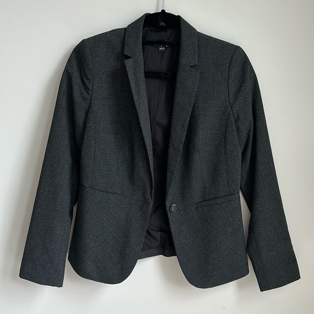 Ann Taylor Factory Suit Jacket - Size 2P - Black/Gray Pattern